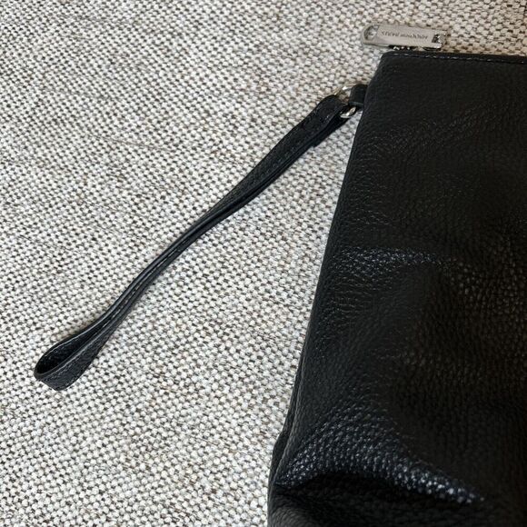 Steve Madden Wristlet Bag Clutch Black Color Faux Leather Zip - Picture 3 of 8